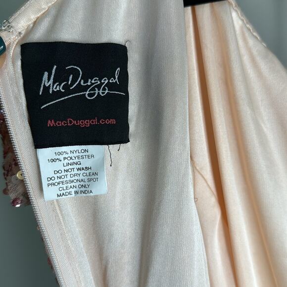 NWT MAC DUGGAL Apricot Sequin Embellished Puff One Shoulder Maxi Gown Women’s - Picture 3 of 12